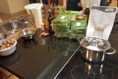 Arbeitsplatz mit Zutaten