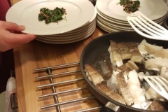 Anbraten der Kabeljaufilets